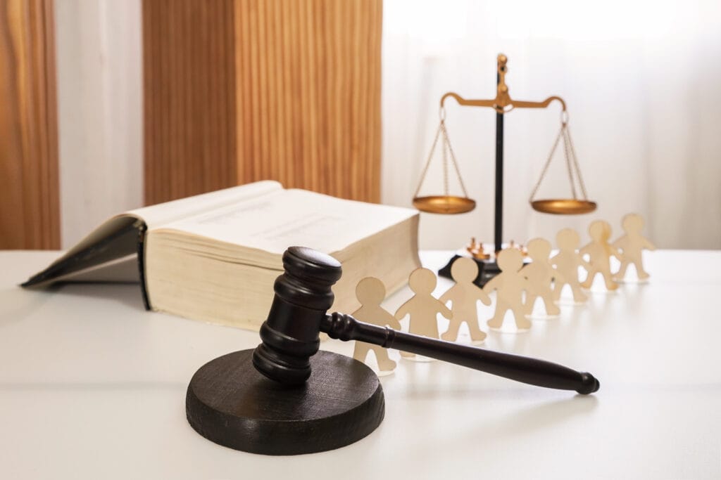 성범죄 양형자료는 재판부, 검찰 등에 제출할 수 있습니다.